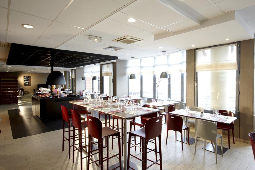 Campanile Saint-Quentin-En-Yvelines Hotel Montigny-le-Bretonneux Ngoại thất bức ảnh