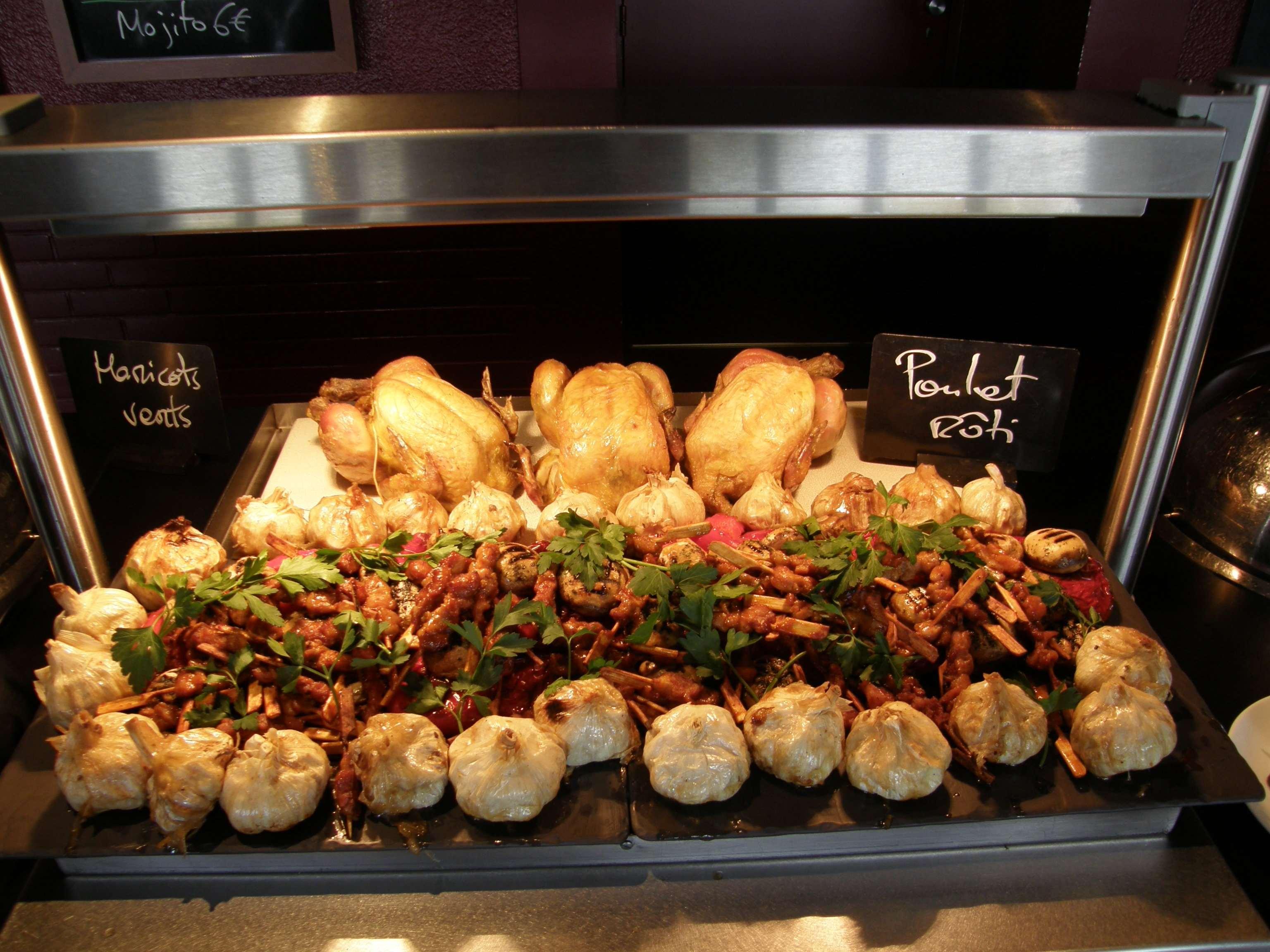 Campanile Saint-Quentin-En-Yvelines Hotel Montigny-le-Bretonneux Ngoại thất bức ảnh