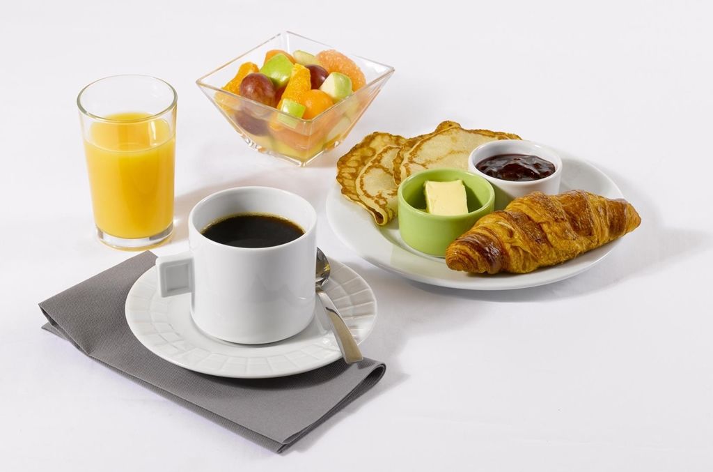 Campanile Saint-Quentin-En-Yvelines Hotel Montigny-le-Bretonneux Ngoại thất bức ảnh