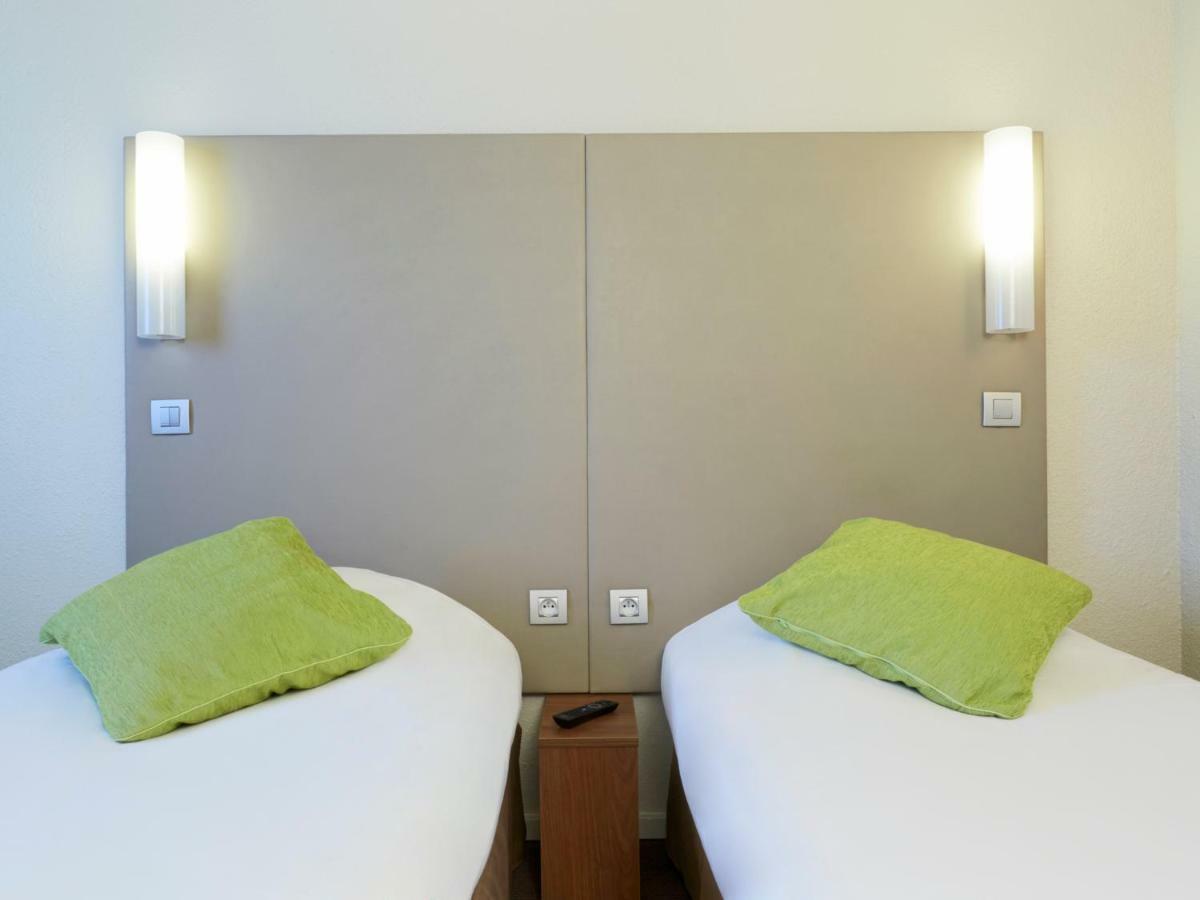 Campanile Saint-Quentin-En-Yvelines Hotel Montigny-le-Bretonneux Ngoại thất bức ảnh