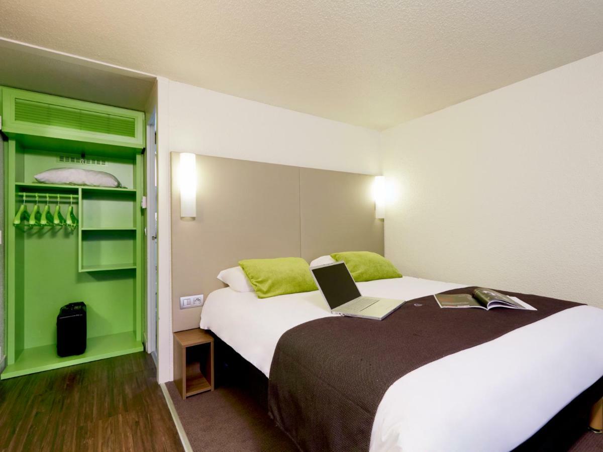 Campanile Saint-Quentin-En-Yvelines Hotel Montigny-le-Bretonneux Ngoại thất bức ảnh